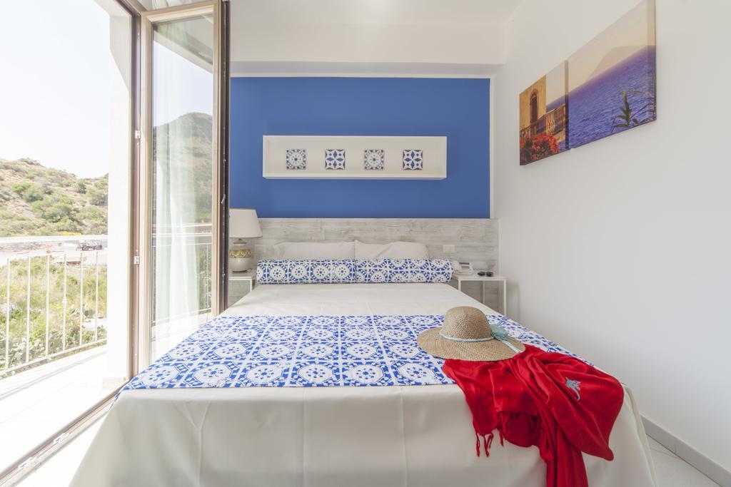 וולקאנו Hotel Orsa Maggiore מראה חיצוני תמונה
