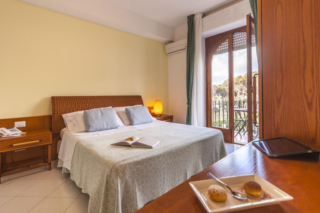 וולקאנו Hotel Orsa Maggiore מראה חיצוני תמונה