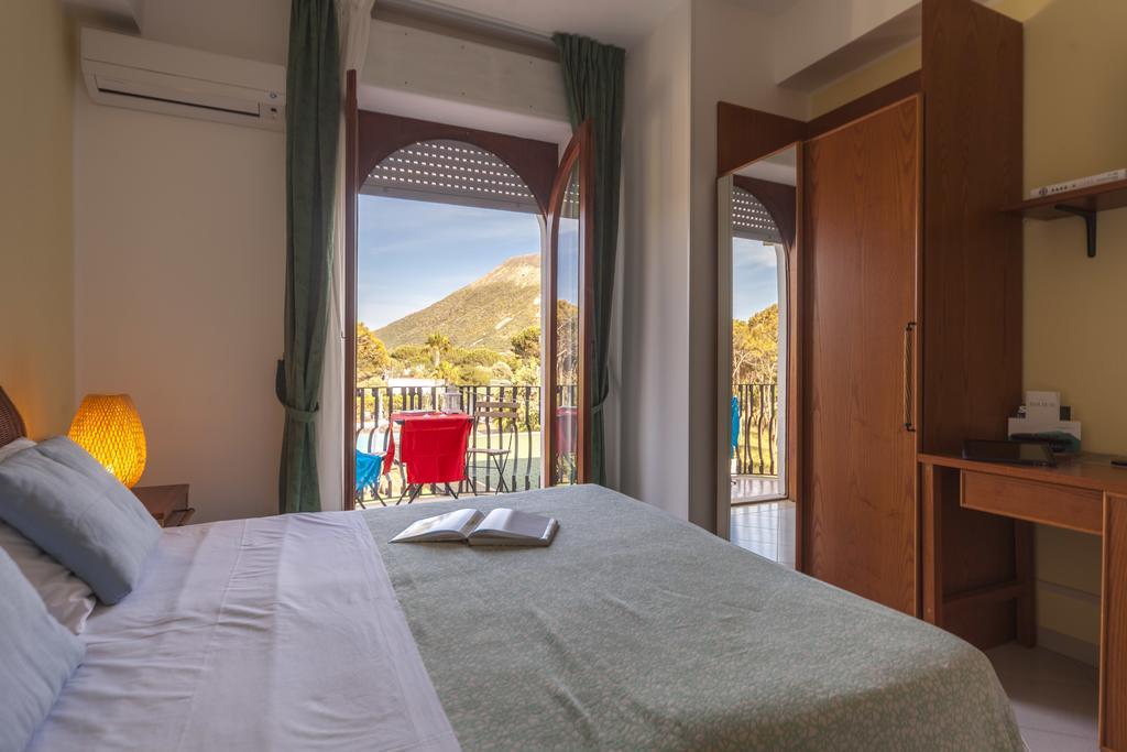 וולקאנו Hotel Orsa Maggiore מראה חיצוני תמונה