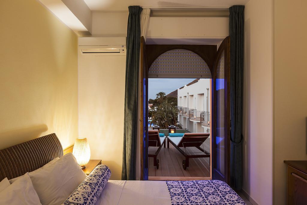 וולקאנו Hotel Orsa Maggiore מראה חיצוני תמונה